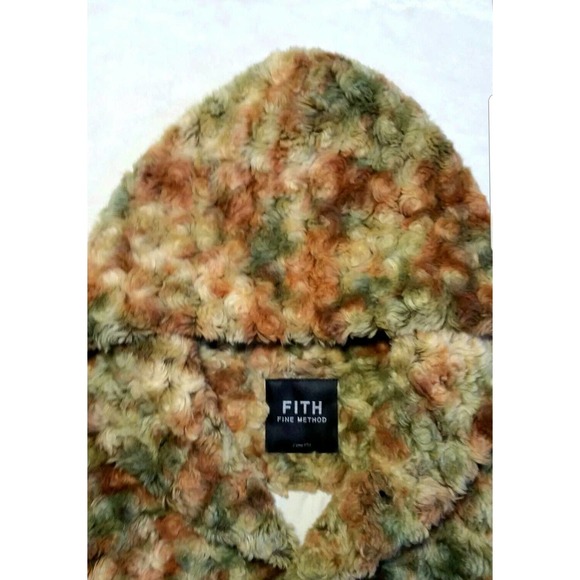 GIRL'S FITH JAPAN COZY & CHIC FAUX FUR HOODED JACKET SHORT COAT $320 130 8-9 yrs - Picture 7 of 12